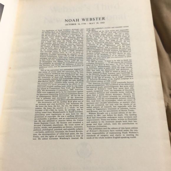 Webster’s Third New International Dictionary - Picture 3 of 8
